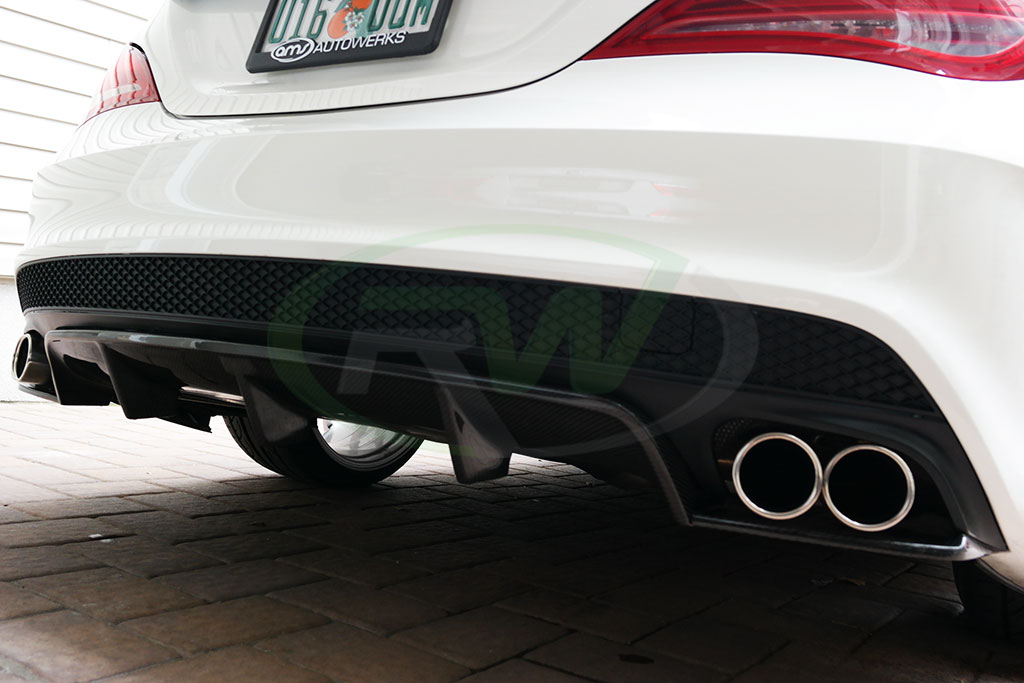 RW-Carbon-Fiber-Diffuser-Mercedes-CLA250-in-White-5