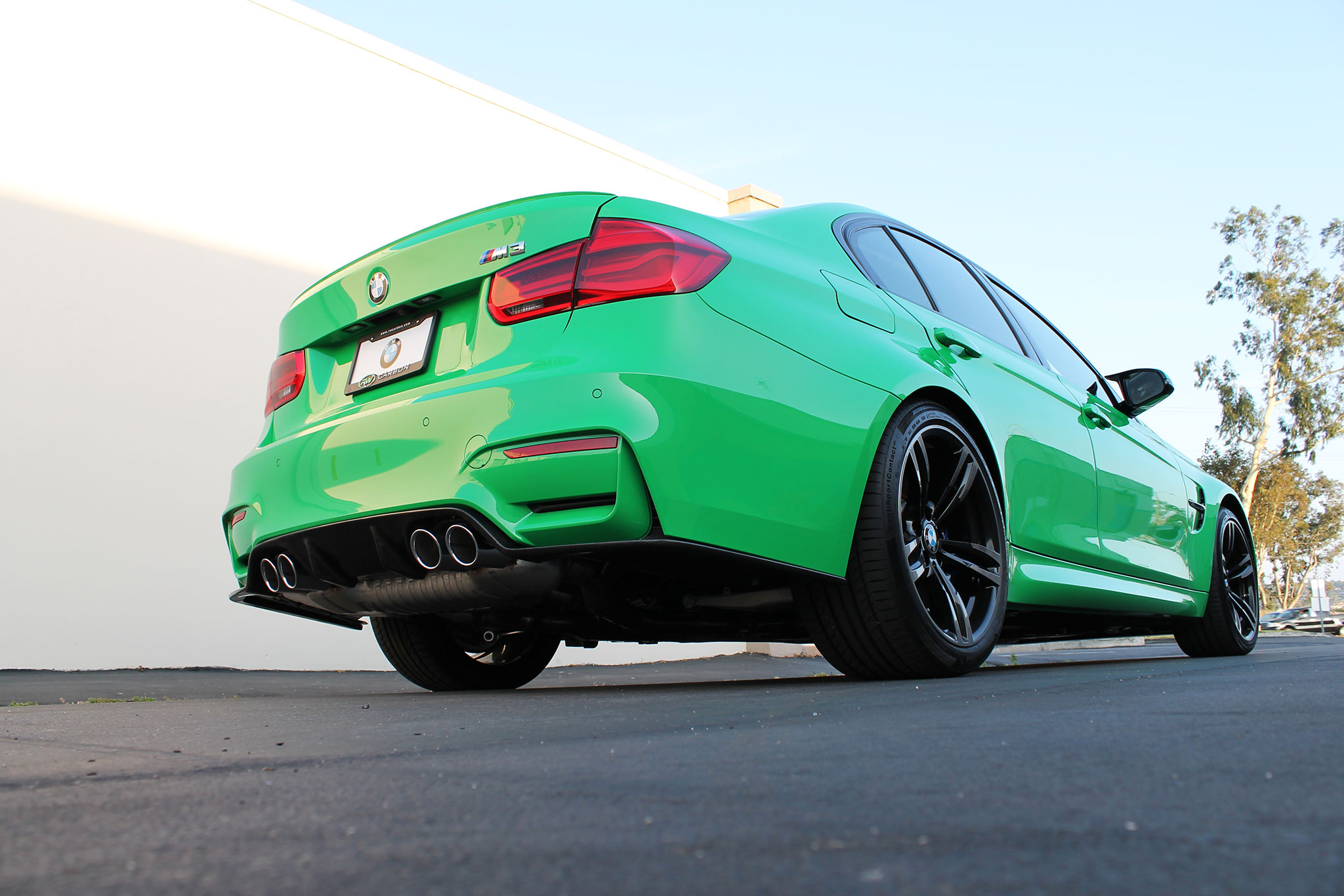 RW-Carbon-BMW-F80-M3-Signal-Green-Photoshoot-7