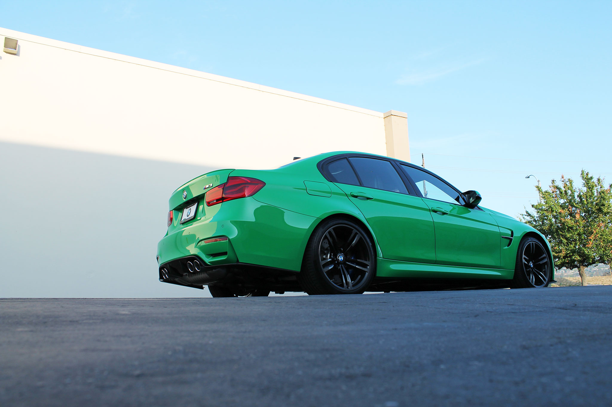 RW-Carbon-BMW-F80-M3-Signal-Green-Photoshoot-8