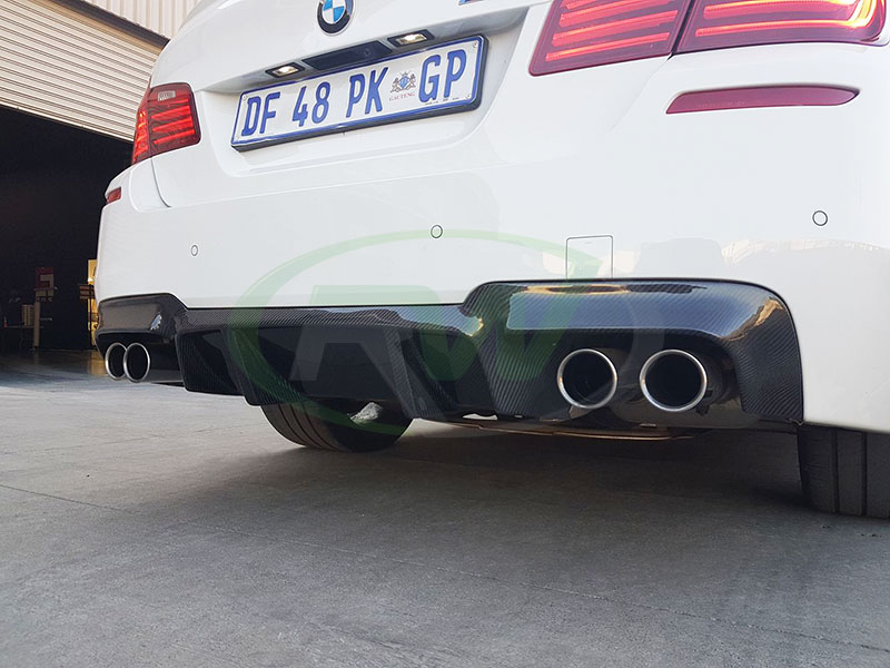 RW-Carbon-Fiber-DTM-Diffuser-BMW-F10-M5-Alpine-White-1