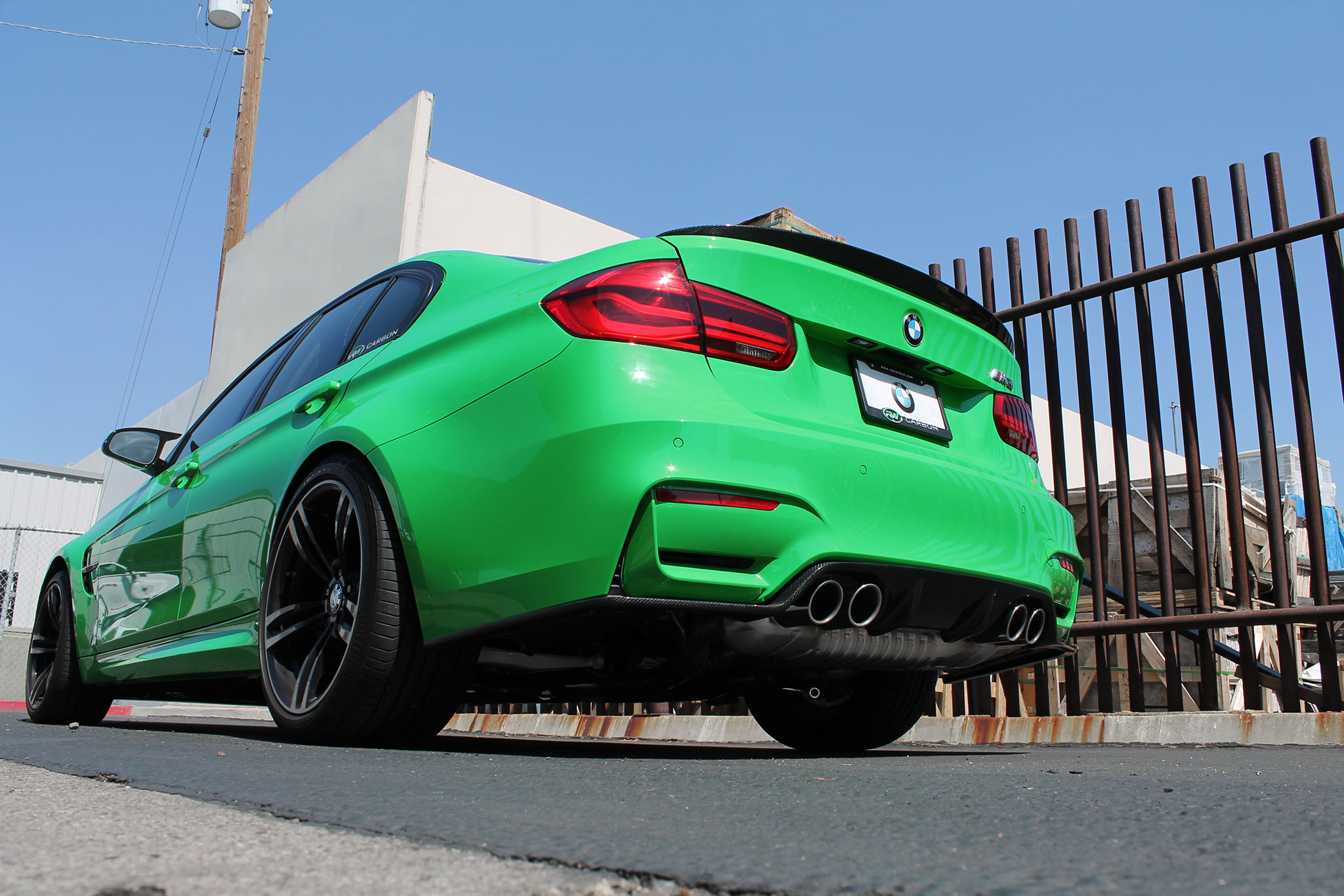 rw-carbon-fiber-build-signal-green-bmw-f80-m3-5