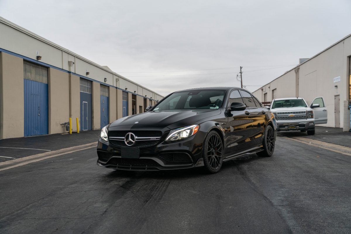 Класс 63. Мерседес е63 АМГ. Mercedes c63 AMG 2020. Мерседес c63 AMG 2020. Мерседес с63 АМГ 2020.